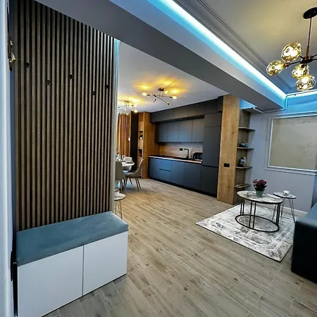 Golden Infinity Apartment Navodari